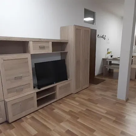 Modom Apartmán *